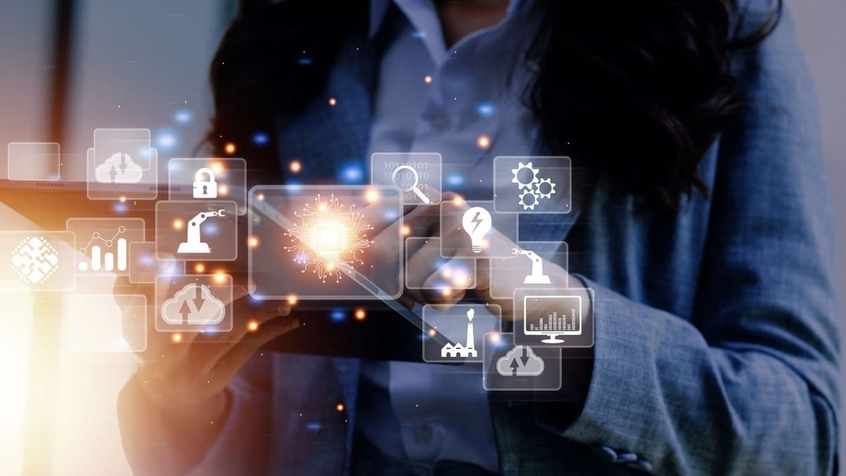 Managing Anxiety in a Digital World: Finding Balance in the Age of Constant Connectivity