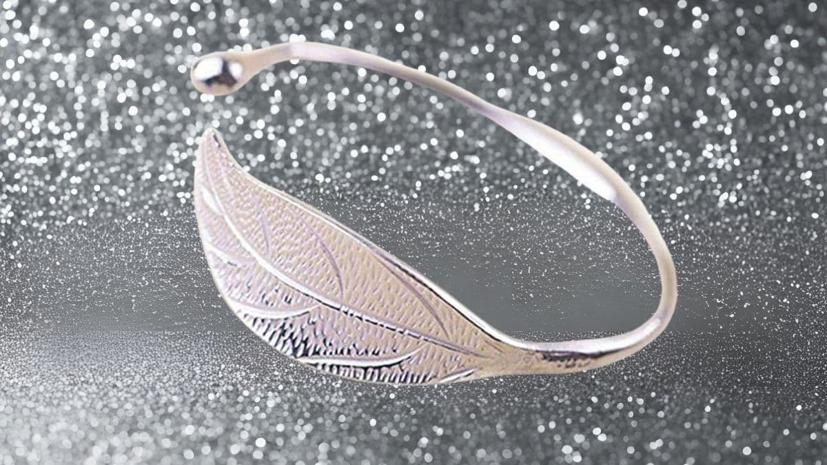 Elegant Simplicity: Sterling Silver Open Bracelets for Women - The Perfect Birthday Gift