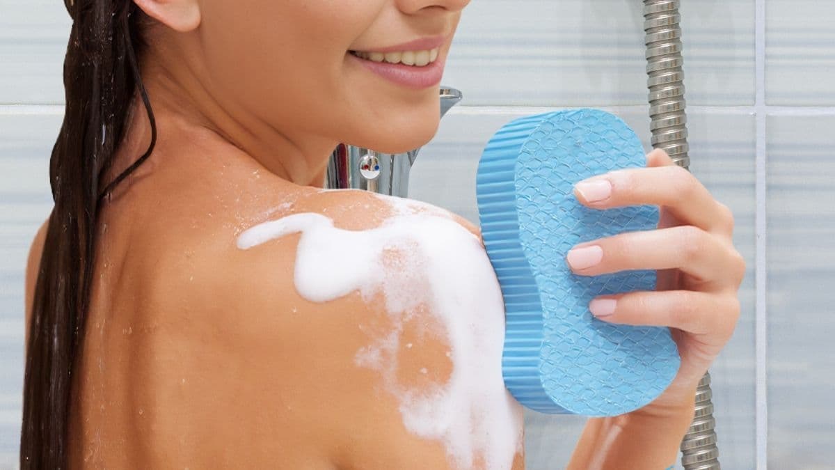 Magic Exfoliating Bath Sponge (Blue+Pink): Transform Your Shower Routine in 2025