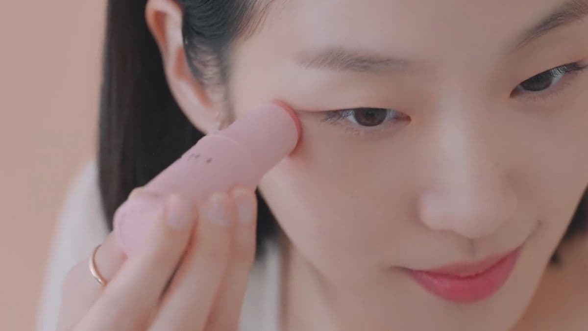 KAHI Wrinkle Bounce Multi Balm Stick | PDRN Collagen Wrinkle Stick | Korean Skin Care |All-in-One Hydrating Lip Balm Eye Cream Neck Cream Make Up Base & Face Mist Moisture Balm