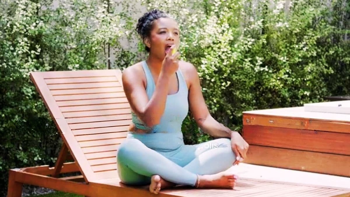 Beekeeper’s Naturals Propolis Throat Spray